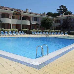  Apartman Villaggio Tulipano